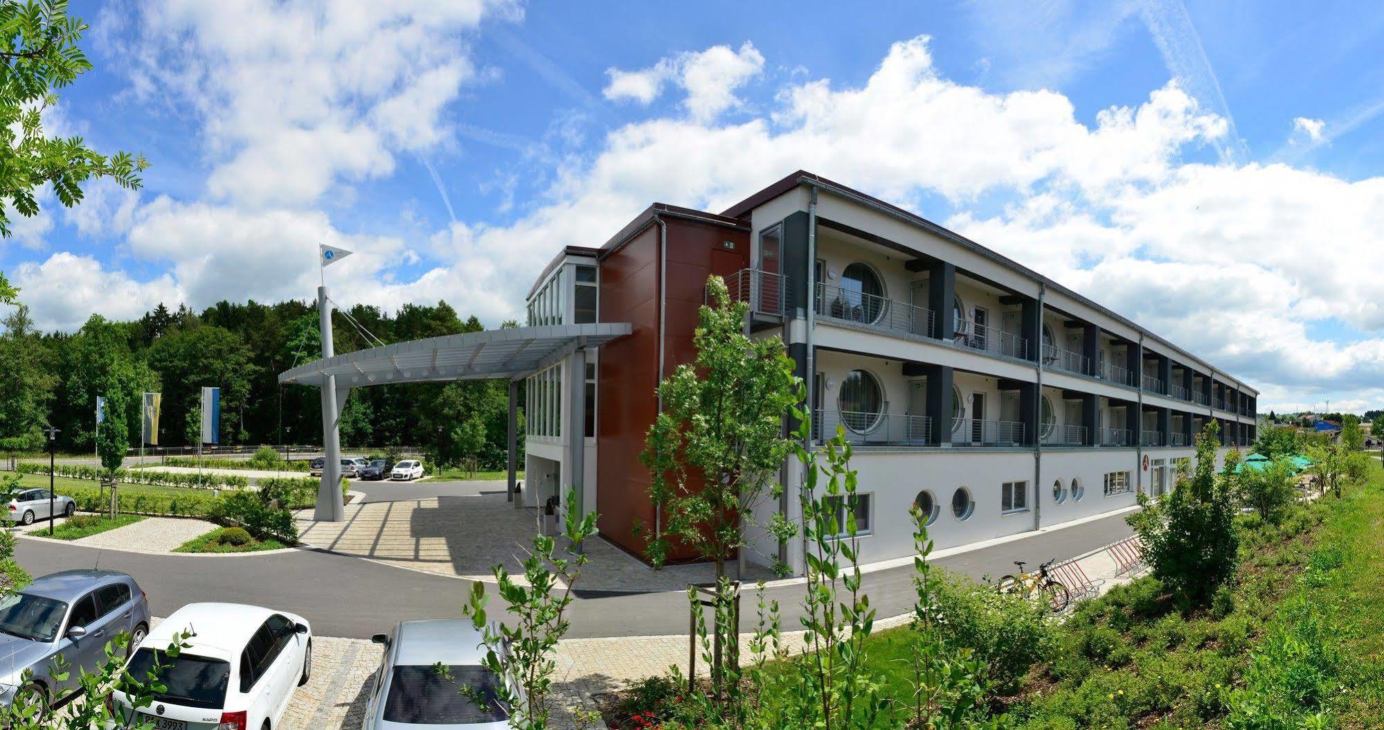 Aribo Hotel Erbendorf Esterno foto