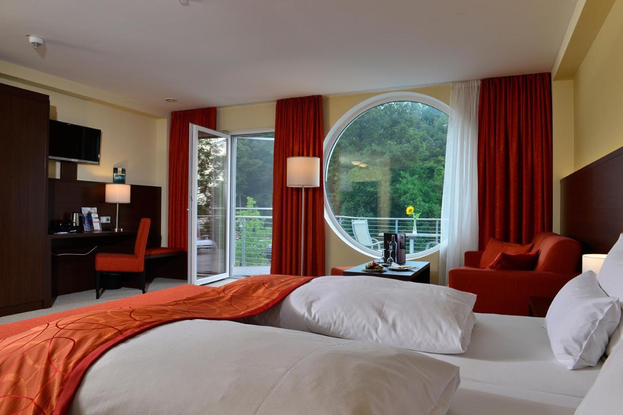 Aribo Hotel Erbendorf Esterno foto
