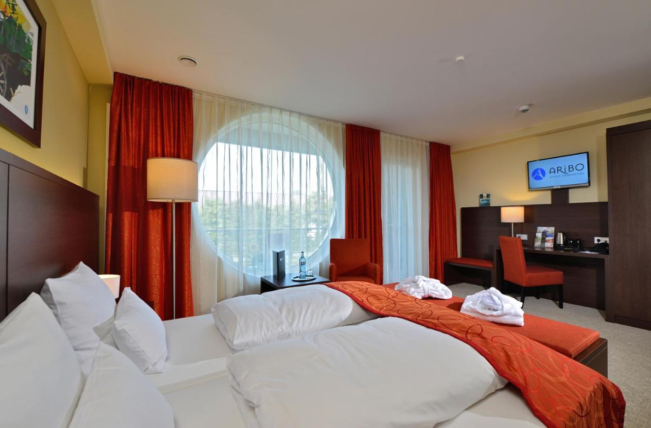 Aribo Hotel Erbendorf Esterno foto