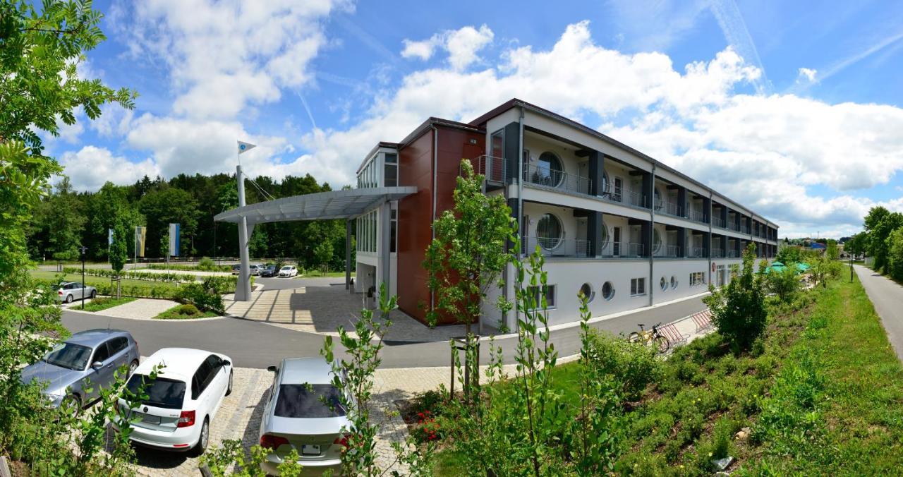 Aribo Hotel Erbendorf Esterno foto